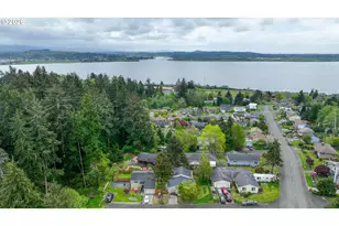 929 W Clatsop Ave, Astoria, OR 97103 - Photo 3