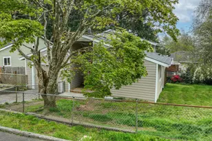 929 W Clatsop Ave, Astoria, OR 97103 - Photo 11