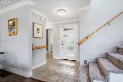 460 N Hayden Bay Dr, Portland, OR 97217 - Photo 7