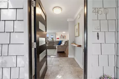 460 N Hayden Bay Dr, Portland, OR 97217 - Photo 5