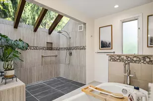 2310 Douglas Dr, Eugene, OR 97405 - Photo 21