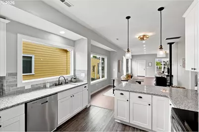 1060 SE Shelton St, Dallas, OR 97338 - Photo 17