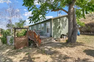 387 E Linden Way, Heppner, OR 97836 - Photo 17