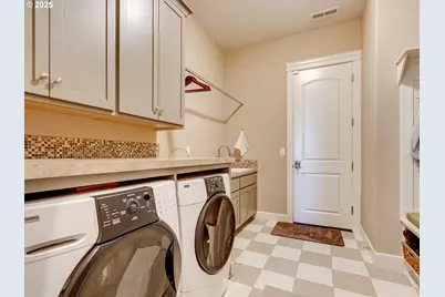 2009 NW Klickitat St, Camas, WA 98607 - Photo 47