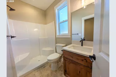 127 Heights Ln, Onalaska, WA 98570 - Photo 17