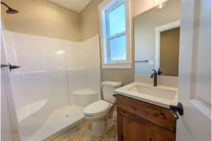 127 Heights Ln, Onalaska, WA 98570 - Photo 17