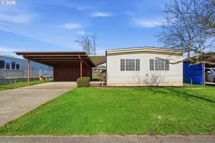 1535 NW 2nd St, McMinnville, OR 97128 - Photo 1