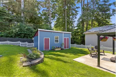 3730 NE 10th St, Otis, OR 97368 - Photo 31