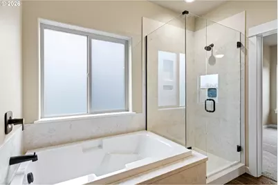 909 Durham Ave, Sutherlin, OR 97479 - Photo 23