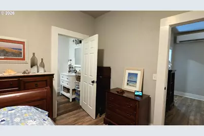 334 NE Nash St, Roseburg, OR 97470 - Photo 9