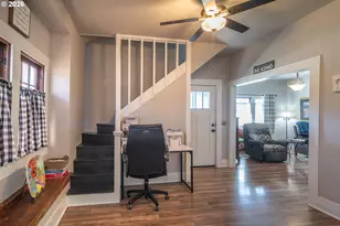 334 NE Nash St, Roseburg, OR 97470 - Photo 7