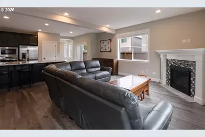 3822 SE Willamette Ave, Hillsboro, OR 97123 - Photo 9