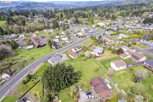 2916 Columbia Heights Rd, Longview, WA 98632 - Photo 39