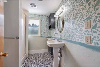 2916 Columbia Heights Rd, Longview, WA 98632 - Photo 29