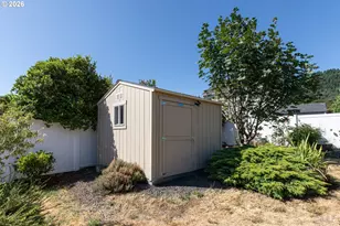 425 Northstar Ct, Columbia City, OR 97018 - Photo 23