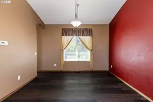 425 Northstar Ct, Columbia City, OR 97018 - Photo 5