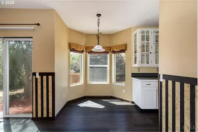 425 Northstar Ct, Columbia City, OR 97018 - Photo 9