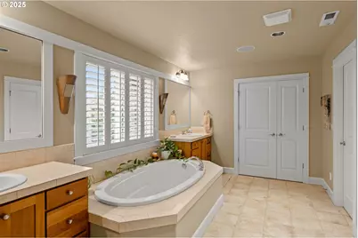 23818 SW Stonehaven St, Sherwood, OR 97140 - Photo 27