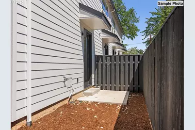 7196 SE Woodward St #3, Portland, OR 97206 - Photo 7