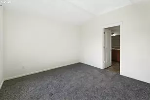 7802 SE Sporri Ln, Milwaukie, OR 97267 - Photo 17