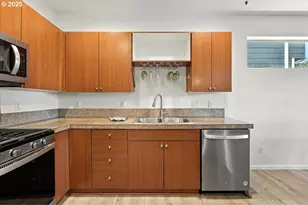 7802 SE Sporri Ln, Milwaukie, OR 97267 - Photo 11