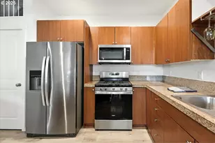 7802 SE Sporri Ln, Milwaukie, OR 97267 - Photo 13