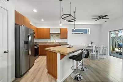 7802 SE Sporri Ln #21, Milwaukie, OR 97267 - Photo 3