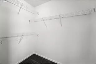 7802 SE Sporri Ln, Milwaukie, OR 97267 - Photo 19