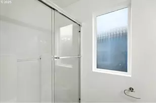 7802 SE Sporri Ln, Milwaukie, OR 97267 - Photo 19