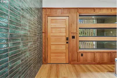 8014 SW 54th Ave, Portland, OR 97219 - Photo 5