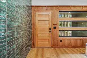 8014 SW 54th Ave, Portland, OR 97219 - Photo 5