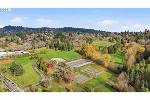 8014 SW 54th Ave, Portland, OR 97219 - Photo 41