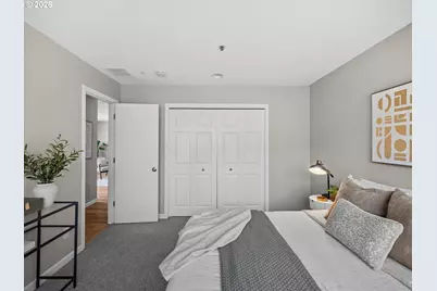 840 NW Naito Pkwy #H12, Portland, OR 97209 - Photo 15