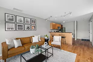 840 NW Naito Pkwy, Portland, OR 97209 - Photo 9
