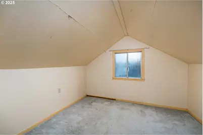 505 Broad St S, Monmouth, OR 97361 - Photo 13