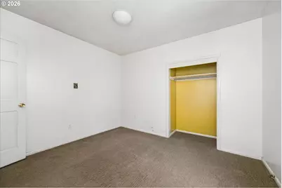 2570 Emerald St, Eugene, OR 97403 - Photo 17
