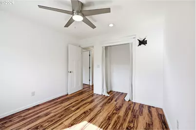 404 SW Overlook Ct, Gresham, OR 97080 - Photo 15