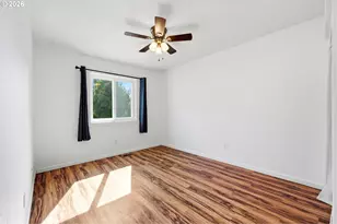 404 SW Overlook Ct, Gresham, OR 97080 - Photo 17