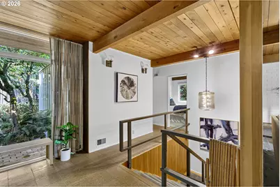 834 SW Westwood Dr, Portland, OR 97239 - Photo 23