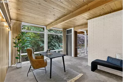 834 SW Westwood Dr, Portland, OR 97239 - Photo 13