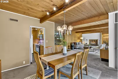 834 SW Westwood Dr, Portland, OR 97239 - Photo 21