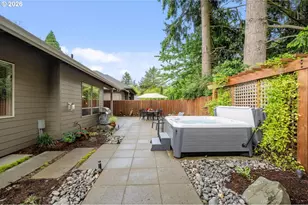 1712 SW 88th Ave, Portland, OR 97225 - Photo 15
