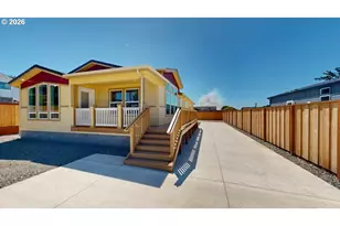 94114 4th St, Gold Beach, OR 97444 - Photo 1