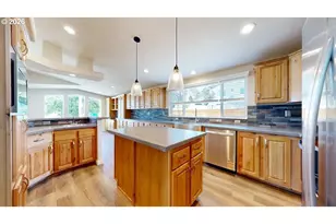 94114 4th St, Gold Beach, OR 97444 - Photo 11