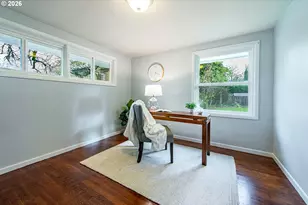 996 Sherwood Pl, Eugene, OR 97401 - Photo 25