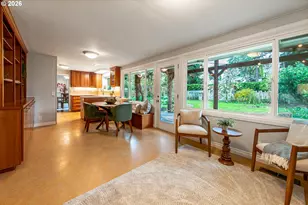 996 Sherwood Pl, Eugene, OR 97401 - Photo 17