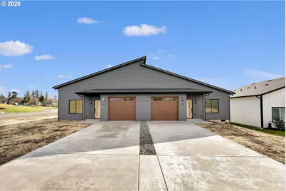 3 Anchor Way Loop #B, Cathlamet, WA 98612 - Photo 1