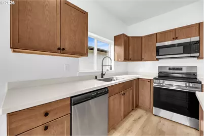 3 Anchor Way Loop #B, Cathlamet, WA 98612 - Photo 13