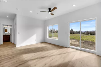 3 Anchor Way Loop #B, Cathlamet, WA 98612 - Photo 11