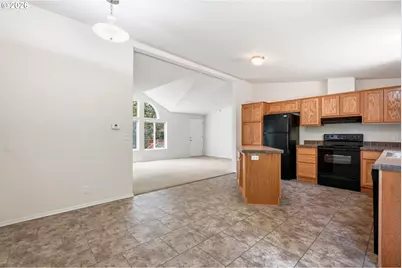 17433 Marsh Rd NE, Woodburn, OR 97071 - Photo 13